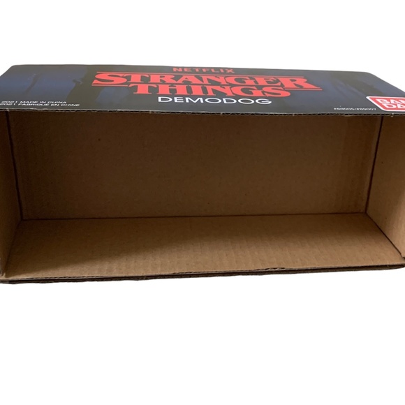 Stranger Things Demodog Figure - Picture 3 of 7